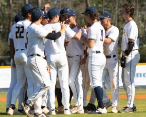 Commodores Baseball Team